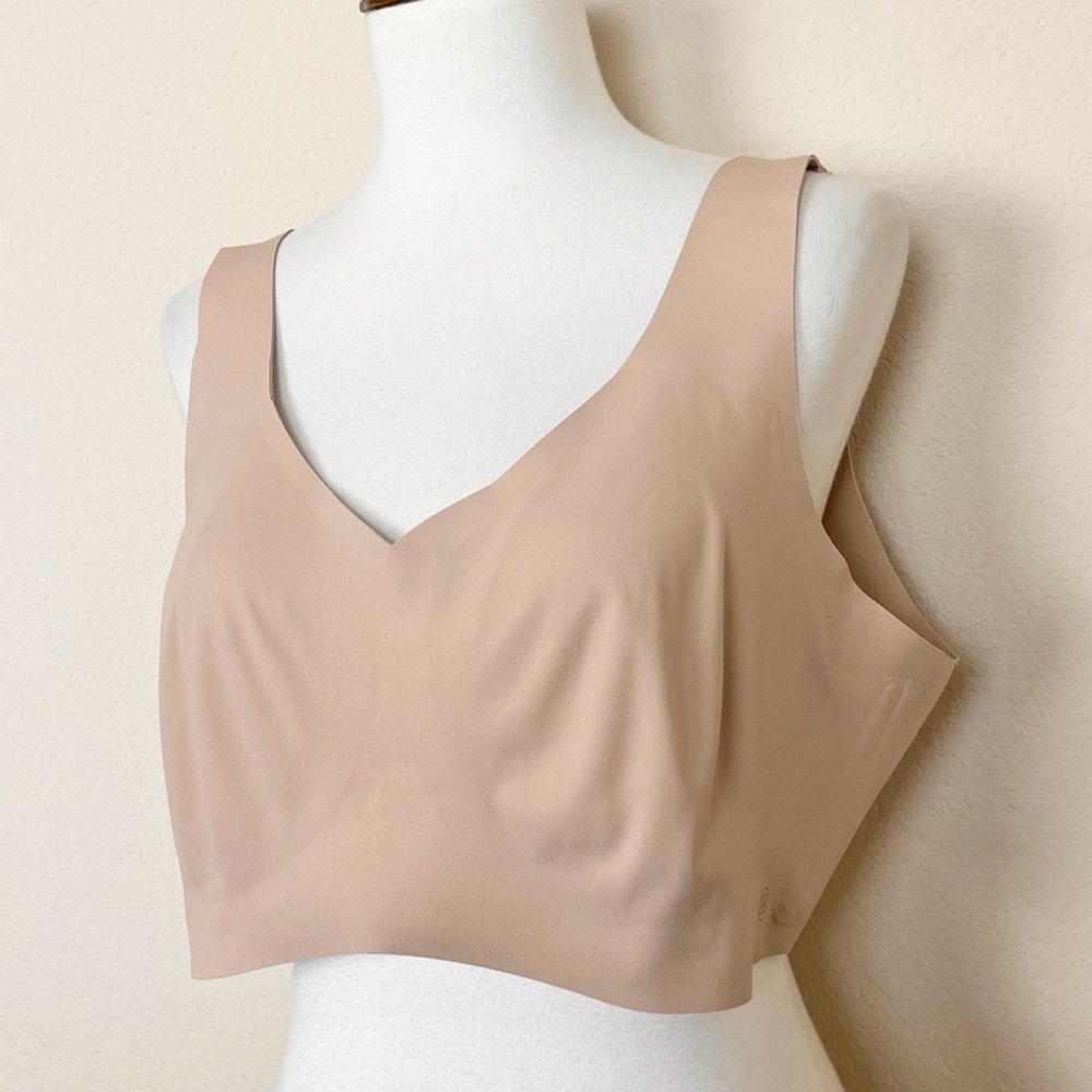 Honeylove‎ V-Neck Bra in Sand - Picture 6 of 12